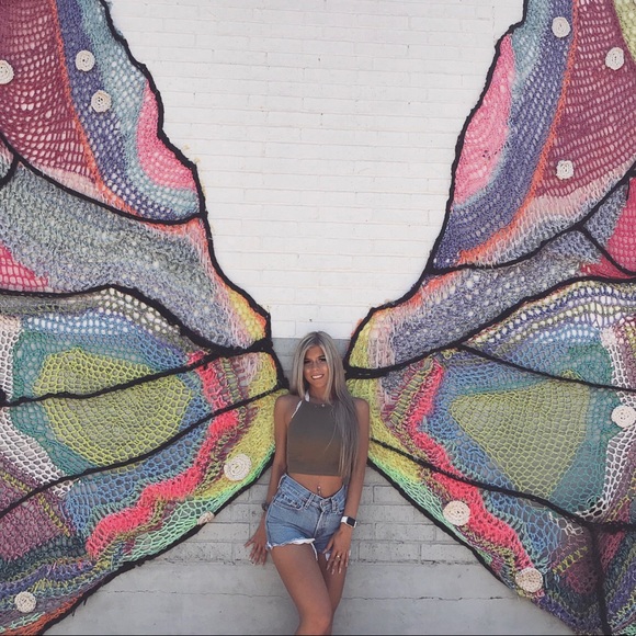 Meet your Posher, Elaina - Picture 1 of 1